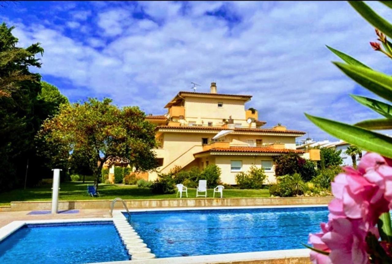 Apartamentos Stil Mar Anna - L'Escala Stil Mar Anna Calm Exterior foto